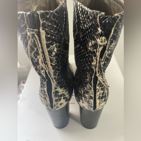 Isabel Marant Labee Snakeskin Boot - Picture 5 of 6